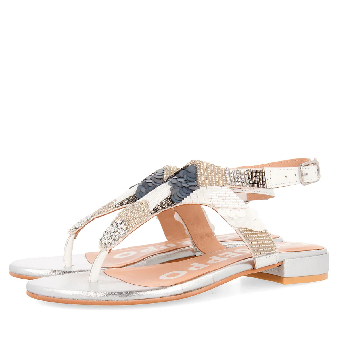 Sandalias blancas con pedrería para mujer NORLINA - Image 4
