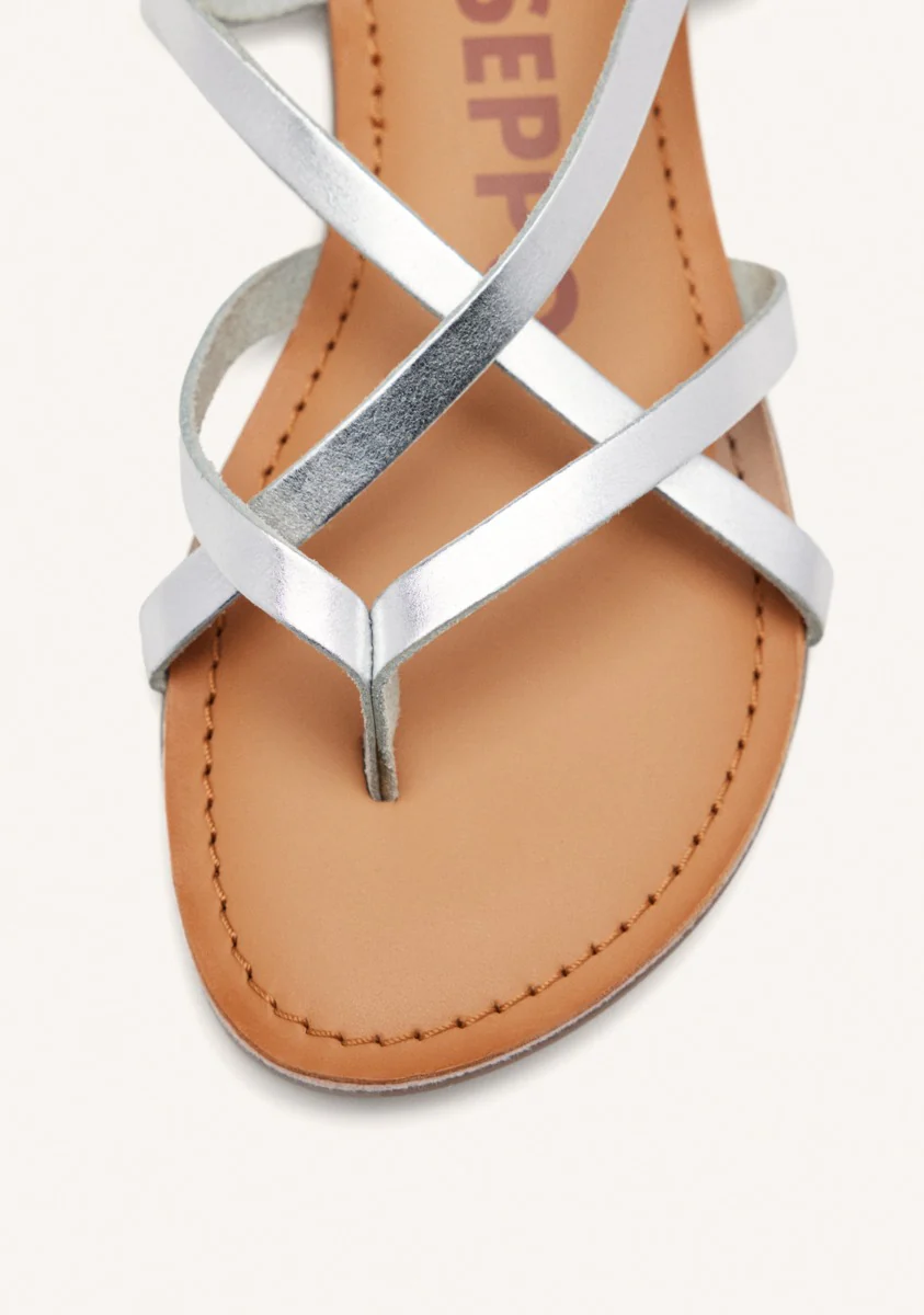 Lelex women's white roman sandals - Image 3