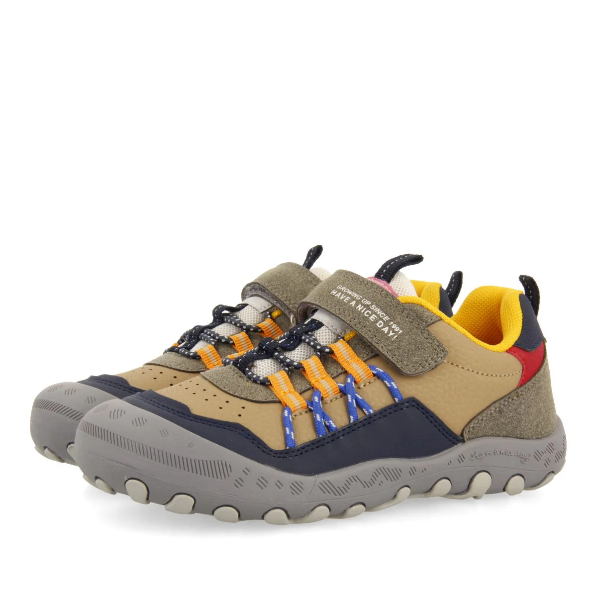 BEIGE SNEAKERS CALIFORNIAN STYLE WITH ADJUSTABLE CLOSURES FOR BOYS AND GIRLS - Image 2
