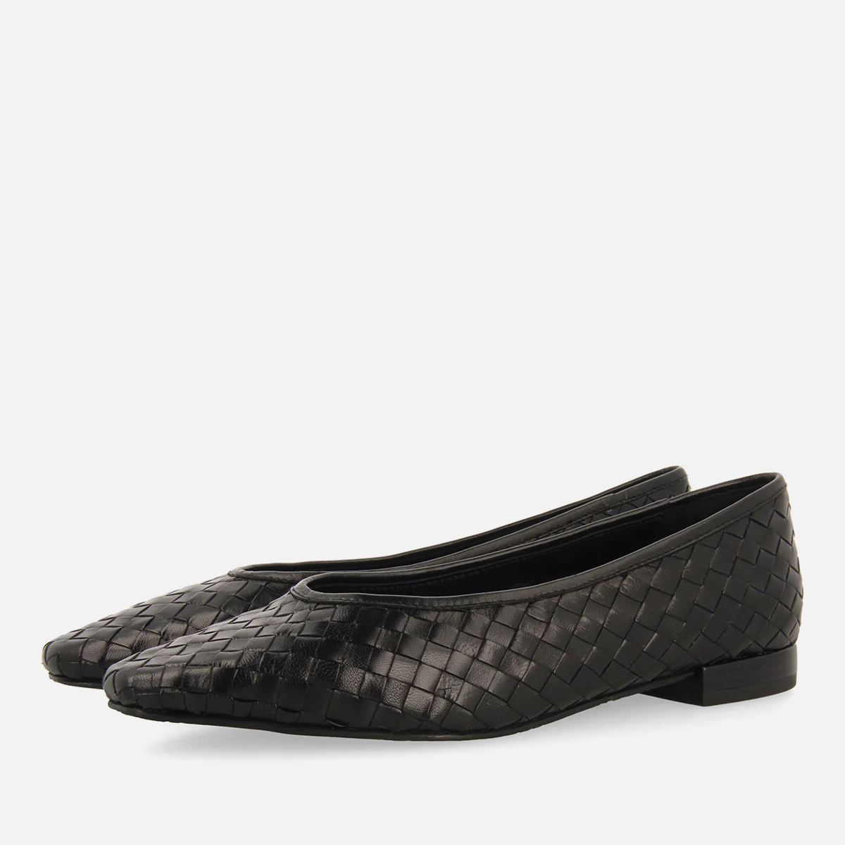 Bognes women's black braided leather ballet flats - Image 2