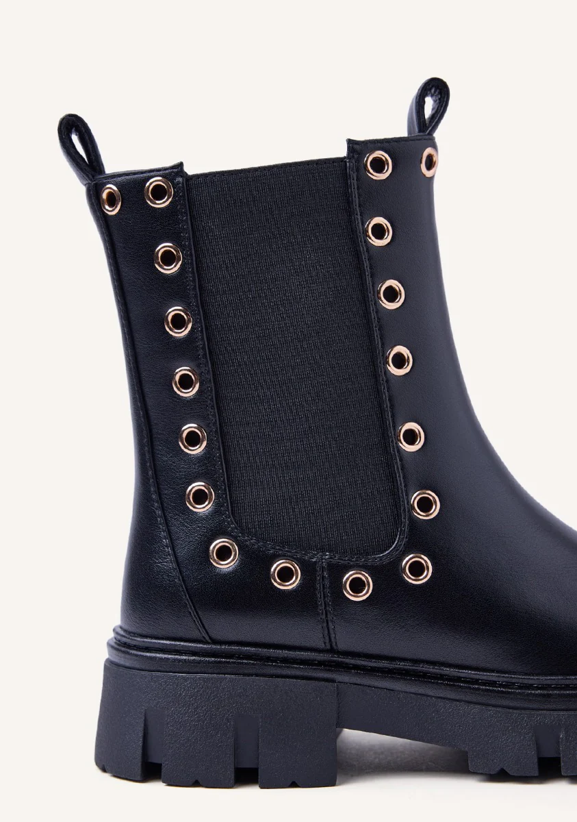 EYELET BOOTS DENHAM - Image 4