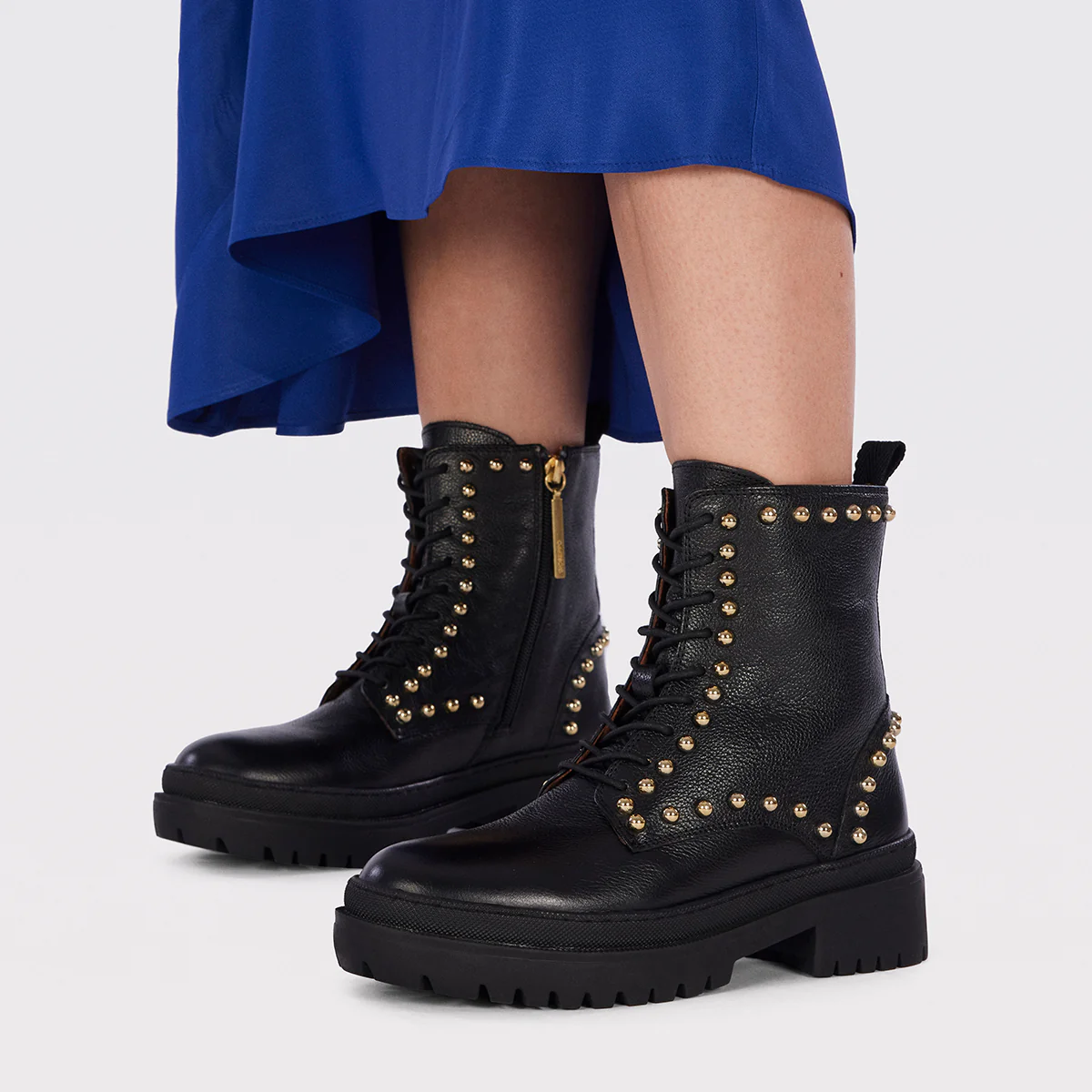 Fairfax women's black leather lace-up ankle boots with studs - Image 2
