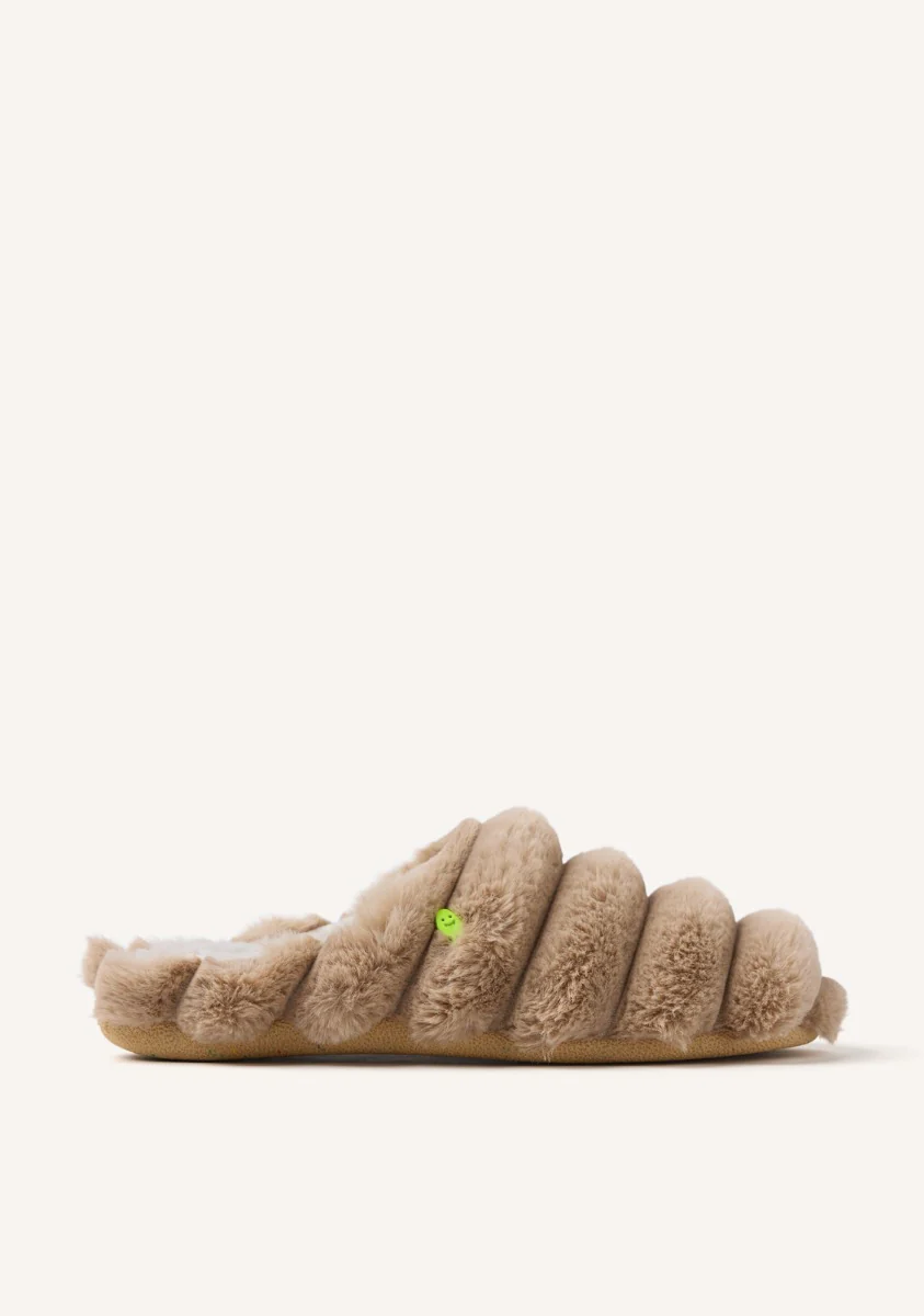 FUR HOUSE SLIPPERS WHALAN