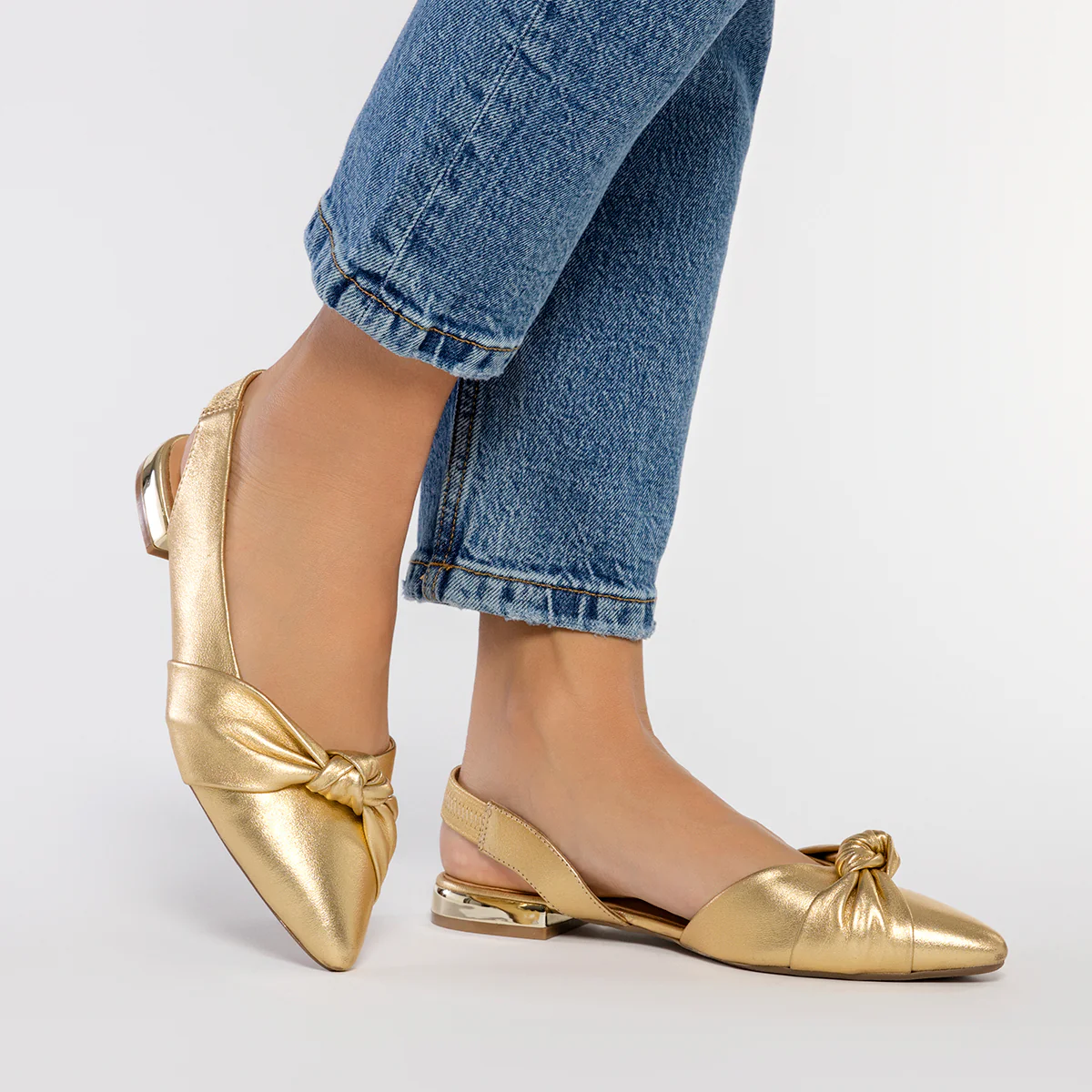 GOLDEN SKIN UNHEELED BALLERINAS WITH KNOT DETAIL FOR WOMEN IBALLE - Image 2