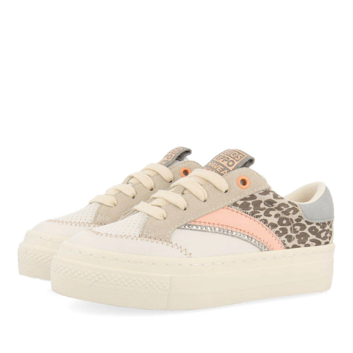 Ibia girls white sneakers with glittery details - Image 2
