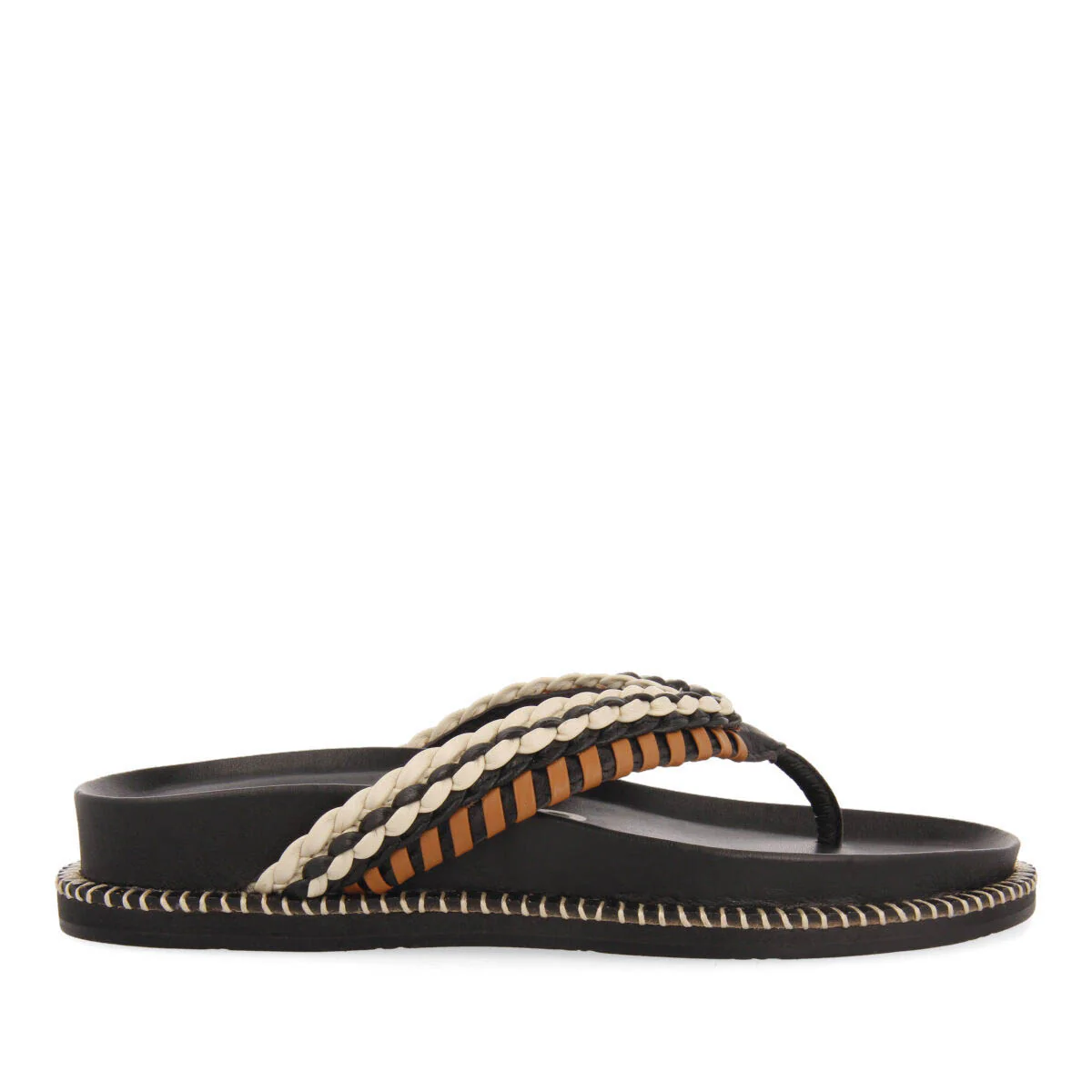 Itaja women's black sandals with geometric details