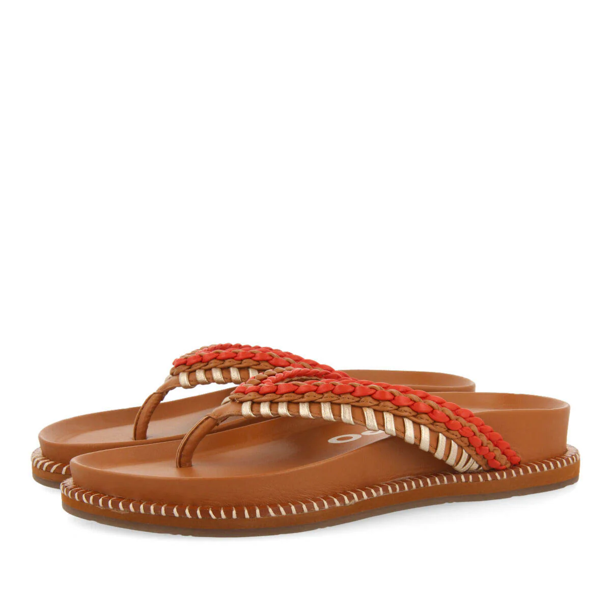 Itaja women's tan sandals with geometric details - Image 2