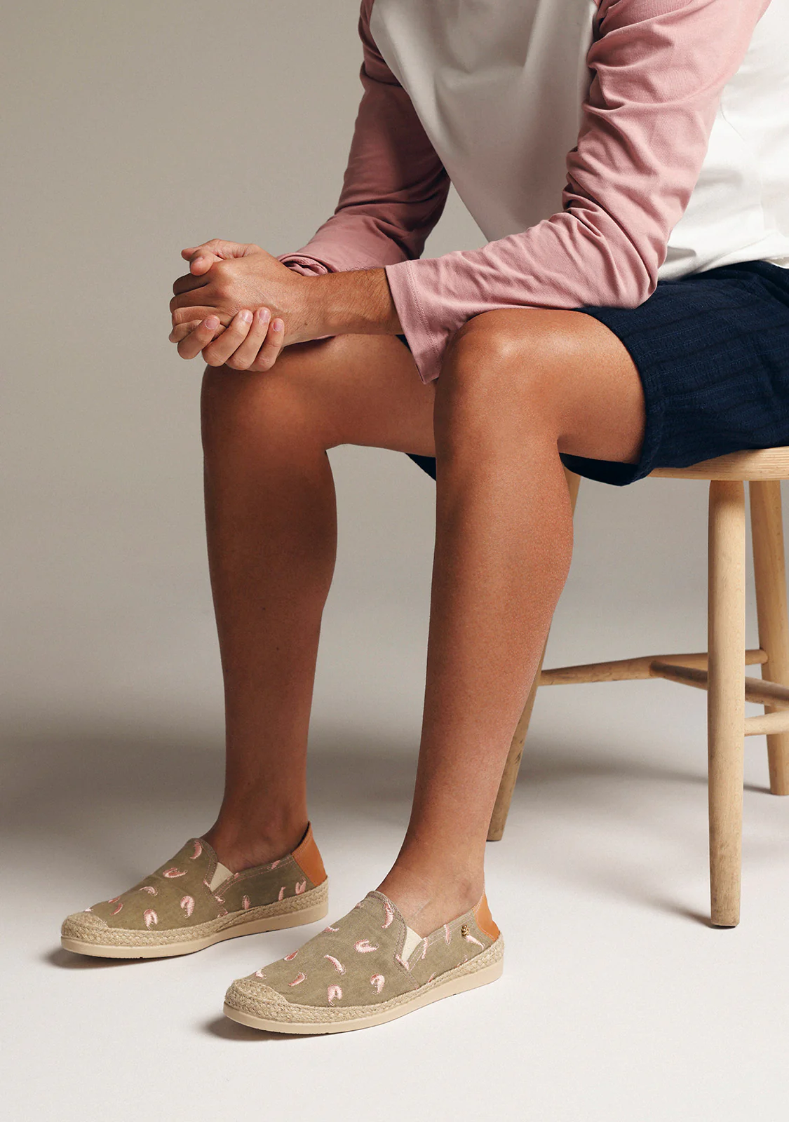 KHAKI ESPADRILLES FISH PATTERN - Image 8
