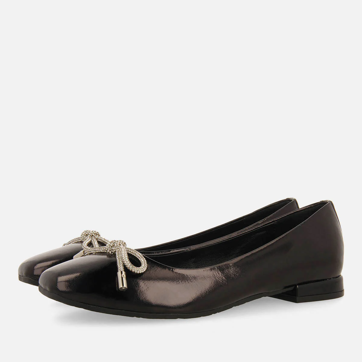 LEATHER BALLET FLATS WITH BOW DETAIL VASVAR - Image 3
