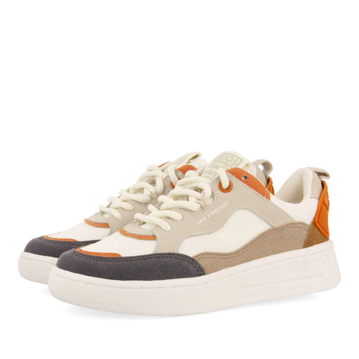 Lepaud boys off white sneakers with thick soles - Image 2