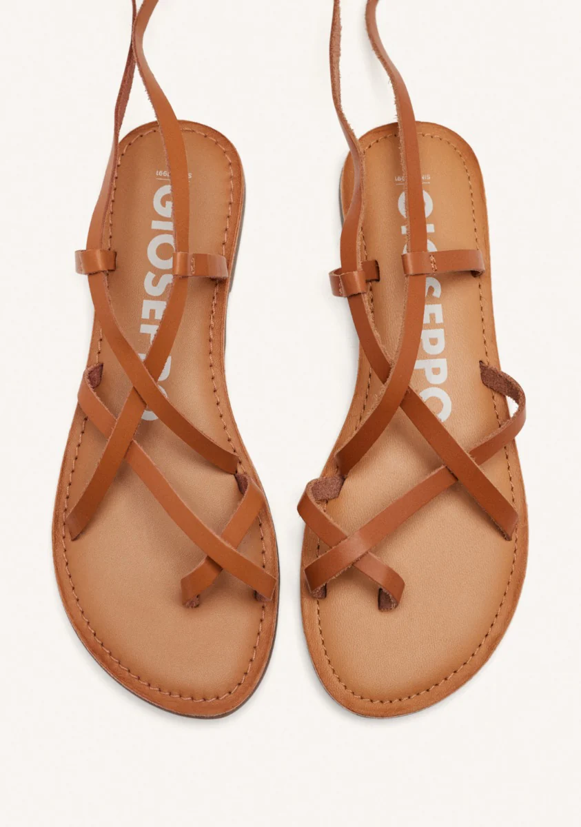 Lussat sandals with thin tan straps to tie around the leg - Image 2