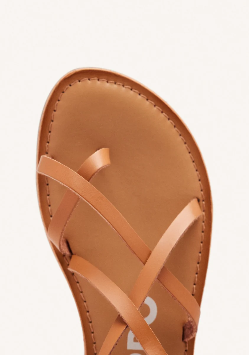 Lussat sandals with thin tan straps to tie around the leg - Image 4