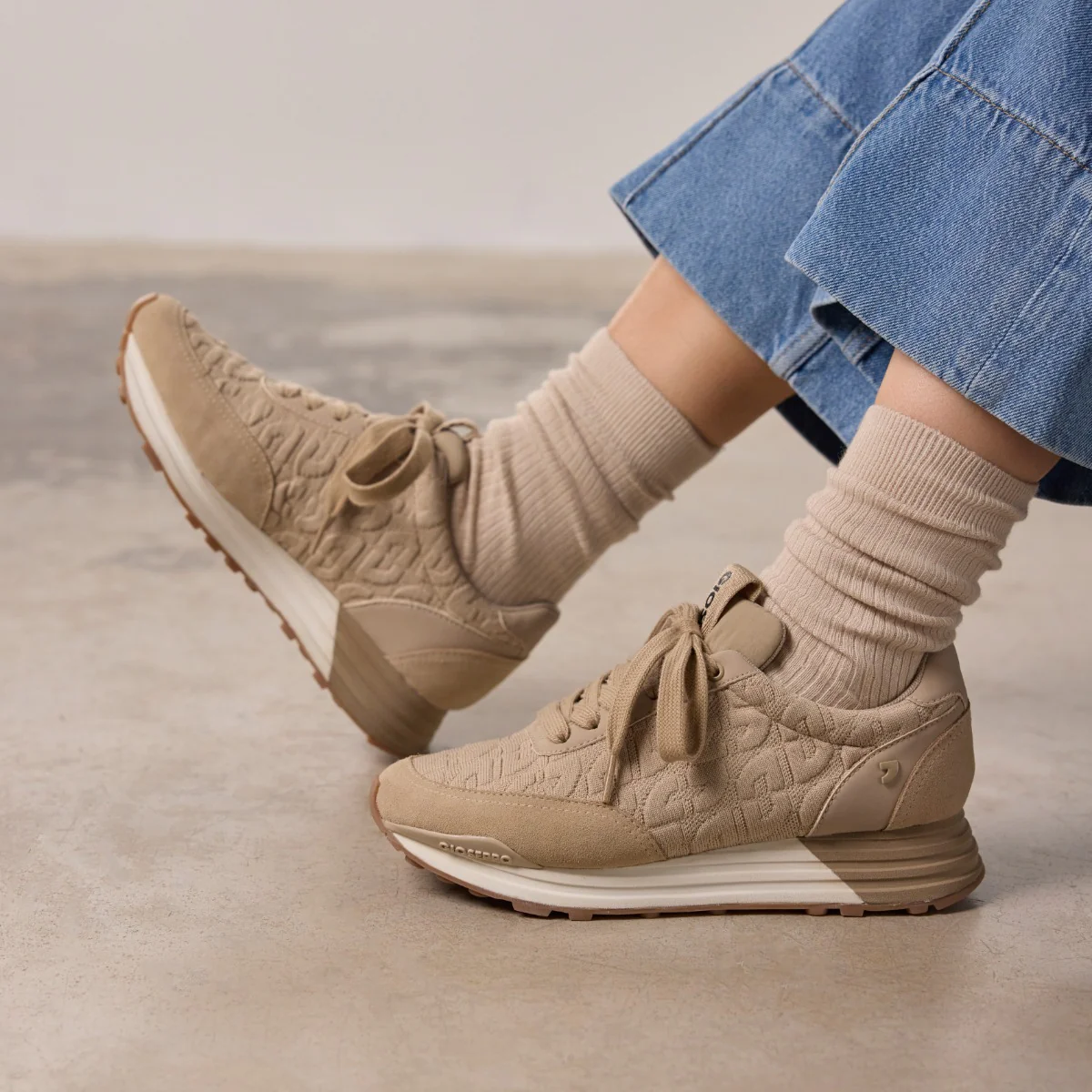 PADDED SNEAKERS SVIT - Image 2