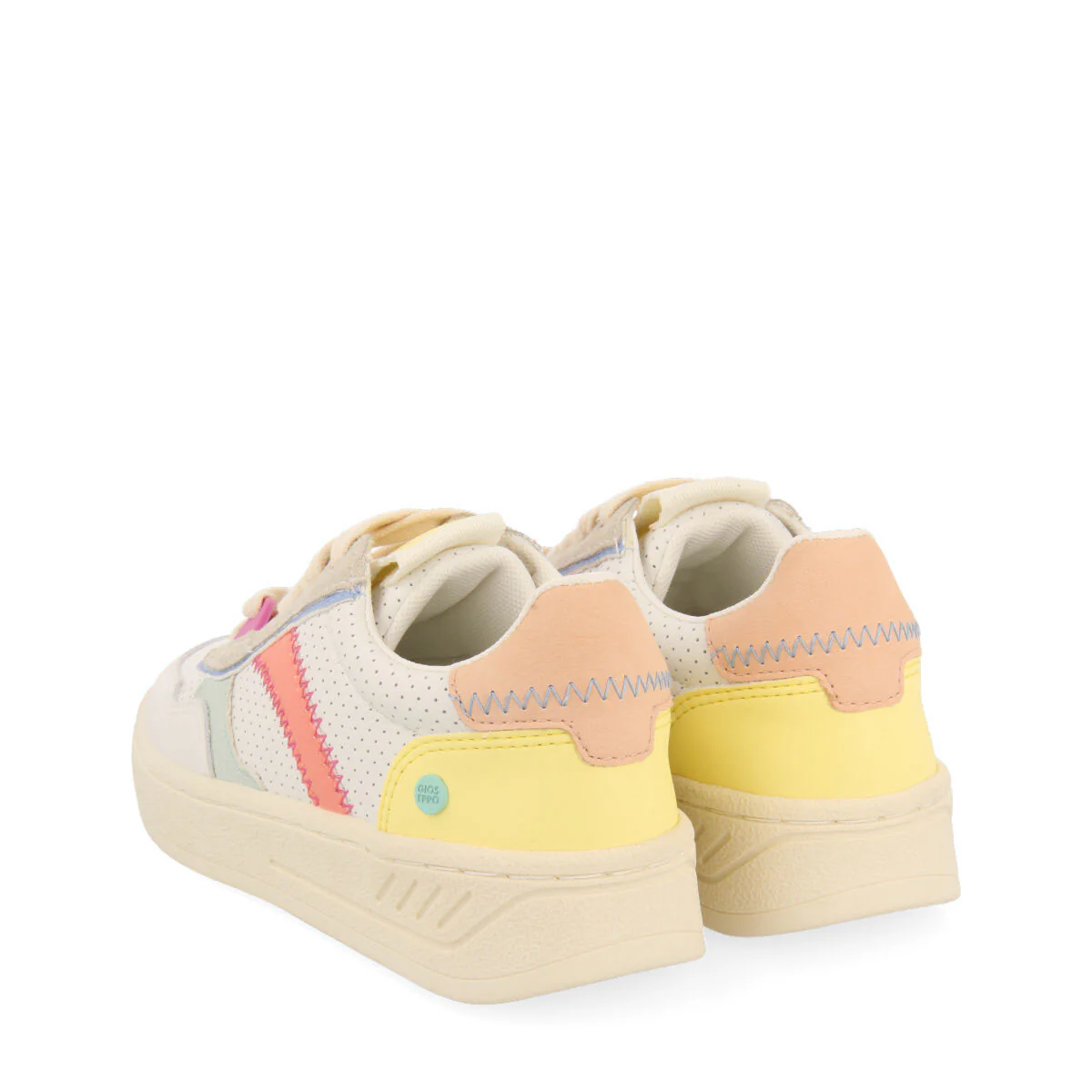 Tabai girls white sneakers withastel touches - Image 4