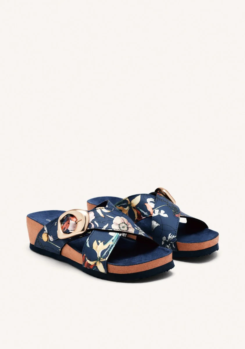 WEDGE FLOWER SANDALS UXBRIDGE - Image 2