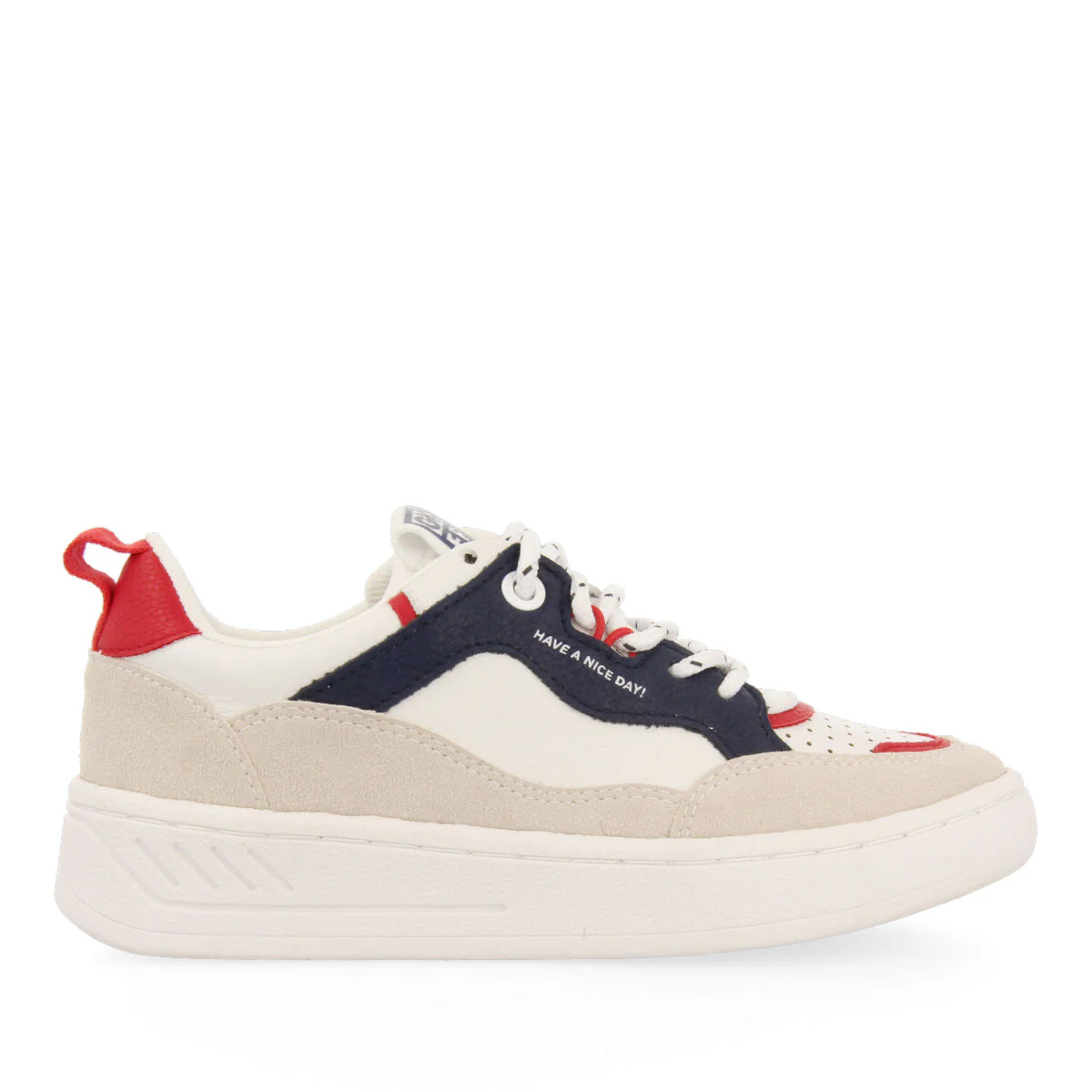 WHITE SNEAKERS WITH BLUE AND RED DETAILS AND TREKKING LACES FOR KIDS CARLYLE